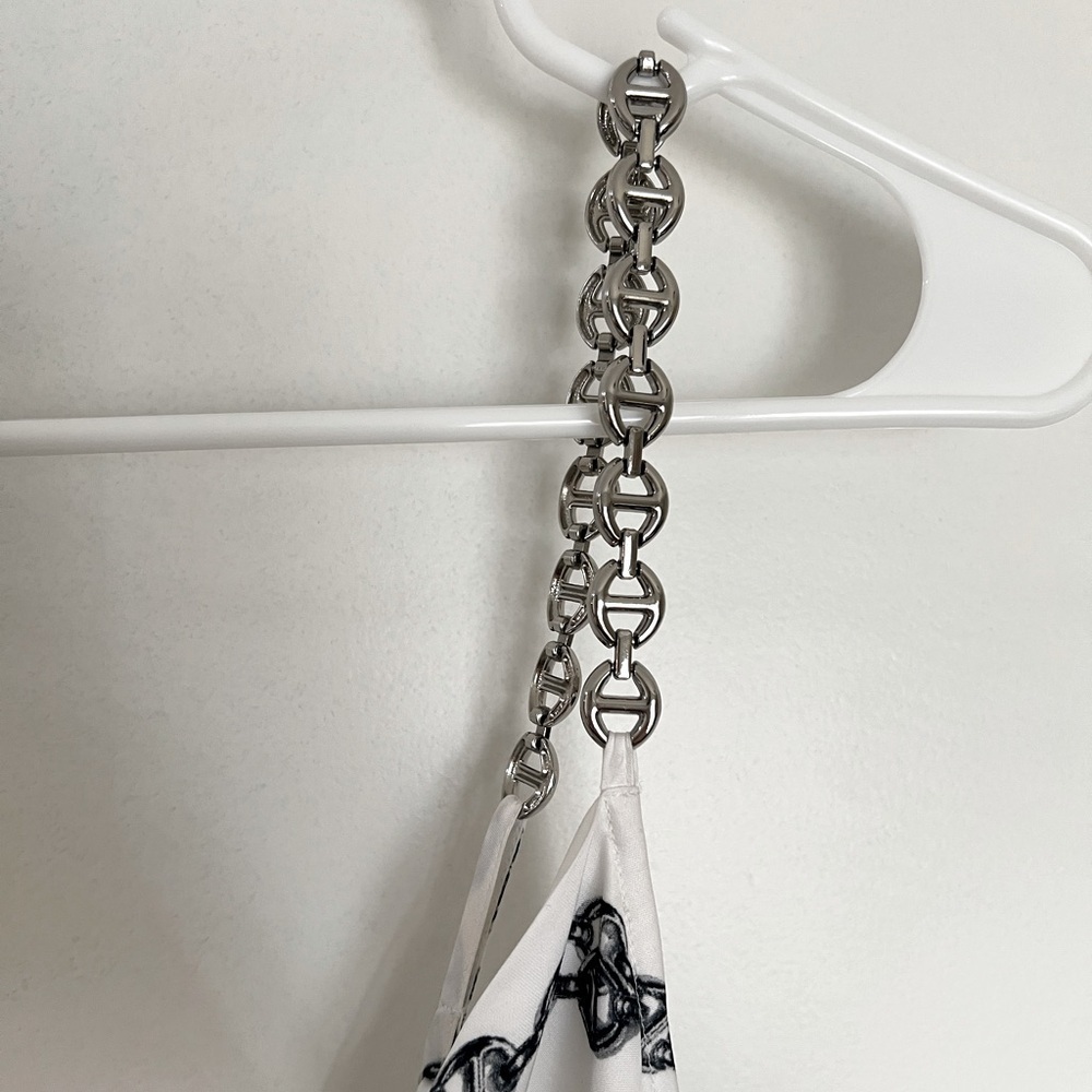 L’AGENCE Jasmina Camisole Tank In Black And White - Picture 10 of 12